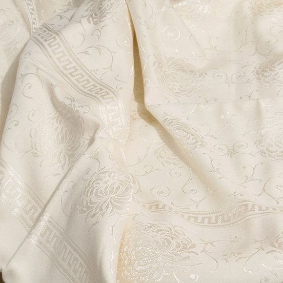 Damask Tablecloth Bates Rayon Supreme Ivory 66 x 84 Rectangle New Old Stock - Picture 11 of 12